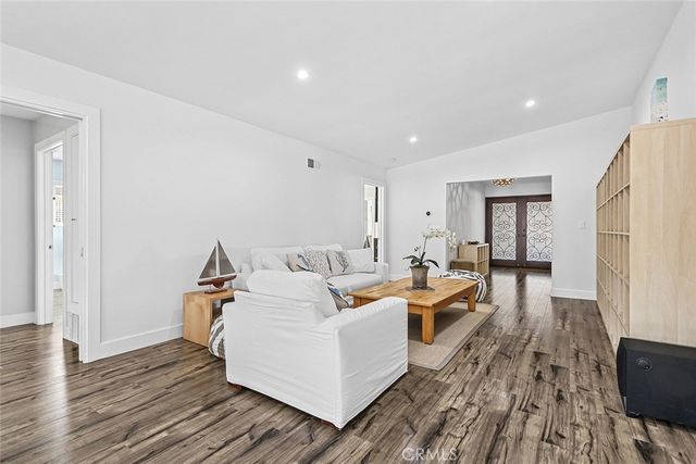 1530 Marine Avenue, Manhattan Beach, CA 90266