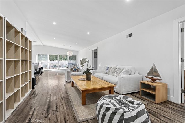 1530 Marine Avenue, Manhattan Beach, CA 90266