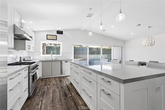1530 Marine Avenue, Manhattan Beach, CA 90266