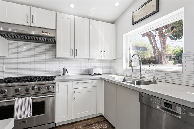 1530 Marine Avenue, Manhattan Beach, CA 90266
