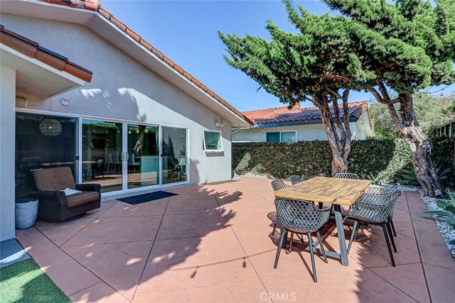 1530 Marine Avenue, Manhattan Beach, CA 90266