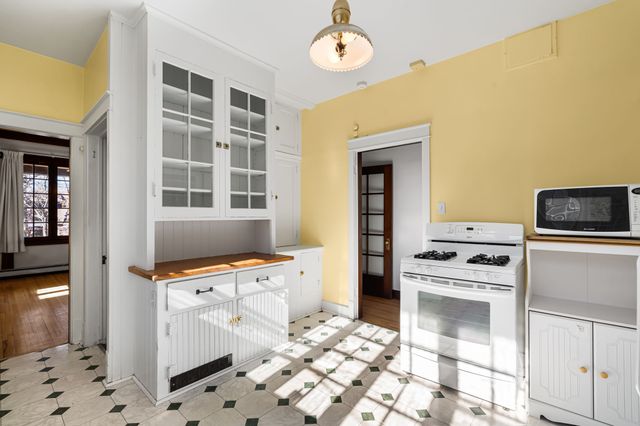 715 Don Gaspar, Santa Fe, NM 87505