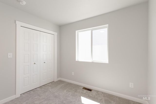 3005 E Mossy Creek Dr, Kuna, ID 83634