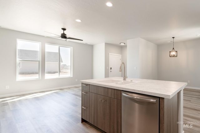 3005 E Mossy Creek Dr, Kuna, ID 83634