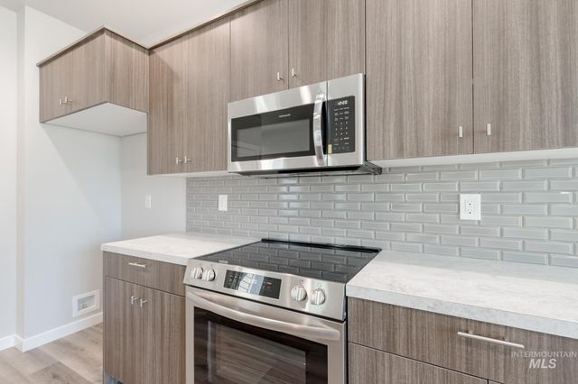 3005 E Mossy Creek Dr, Kuna, ID 83634