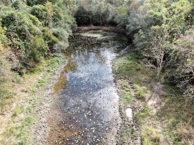 2701 Langberg Road, Bellville, TX 77418