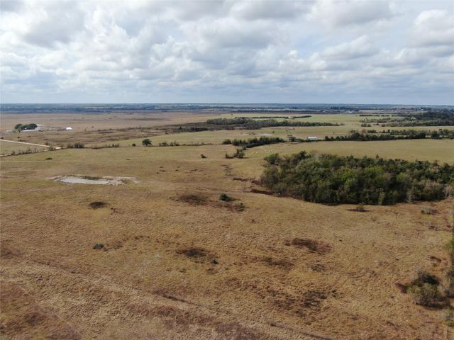 2701 Langberg Road, Bellville, TX 77418