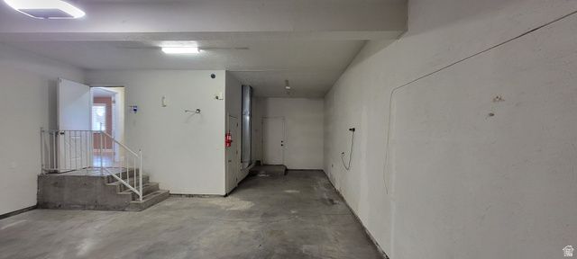 9750 S TAYSIDE DR, South Jordan, UT 84009