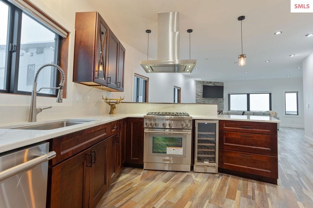 98 Chutes Ln, Sandpoint, ID 83864 photo 3