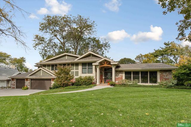 8602 Hickory Street, Omaha, NE 68124