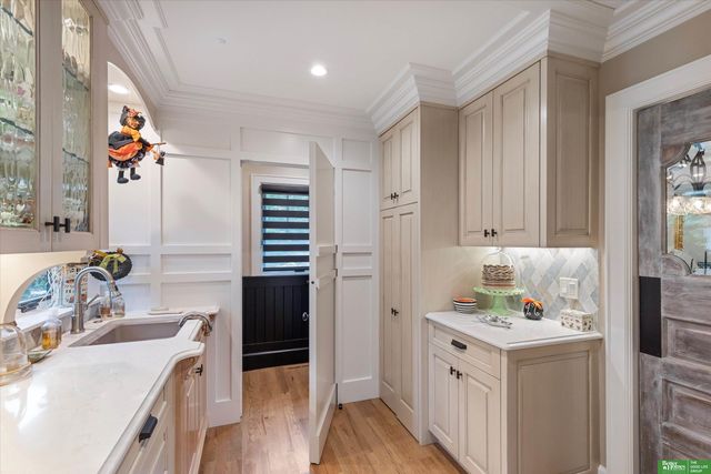 8602 Hickory Street, Omaha, NE 68124