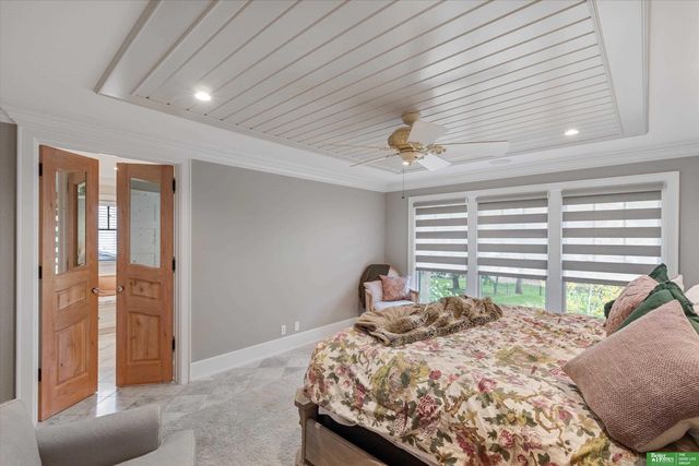 8602 Hickory Street, Omaha, NE 68124