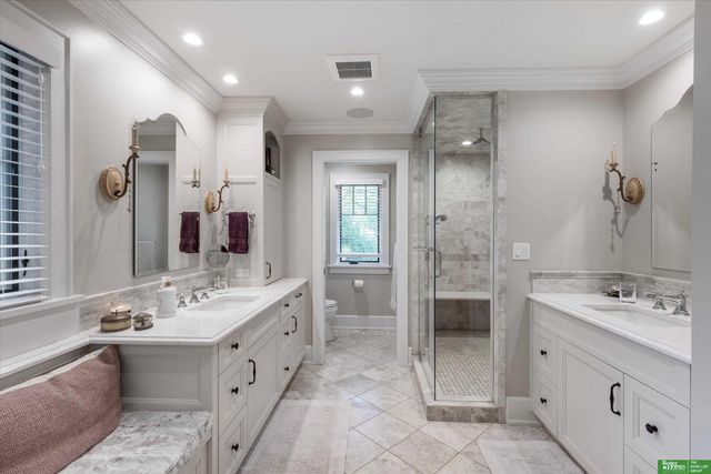 8602 Hickory Street, Omaha, NE 68124