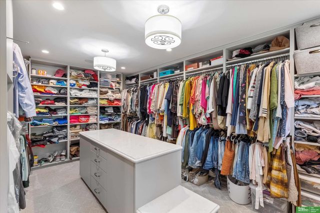 8602 Hickory Street, Omaha, NE 68124