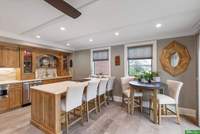 8602 Hickory Street, Omaha, NE 68124