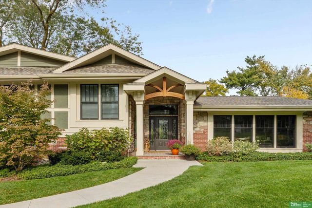 8602 Hickory Street, Omaha, NE 68124