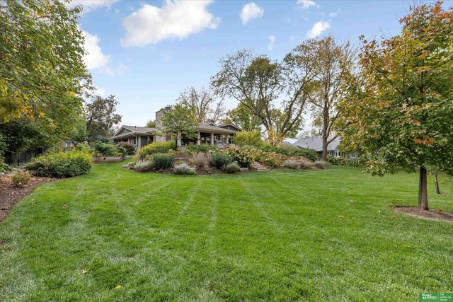 8602 Hickory Street, Omaha, NE 68124