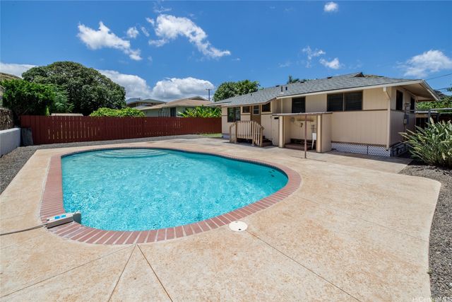 86-138 Puhano Street, Waianae, HI 96792
