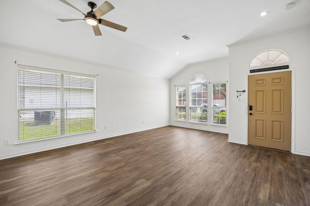 2201 Cantura Drive, Mesquite, TX 75181