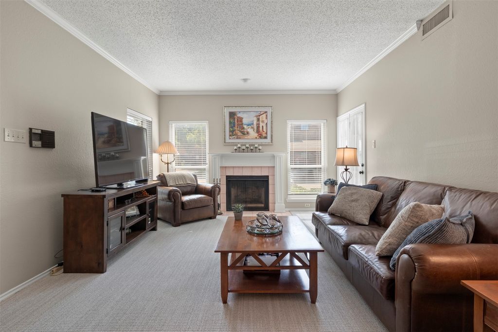 5859 Frankford Road 1101, Dallas, TX 75252