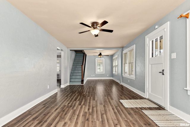 209 N THORNCREST Avenue, Creve Coeur, IL 61610