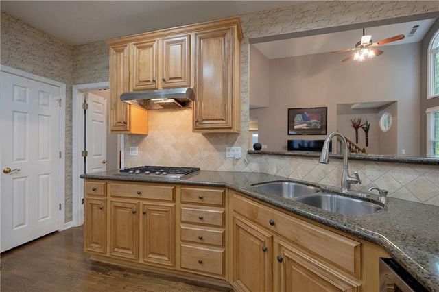 1300 Tahoe Pines Circle, Alpharetta, GA 30005