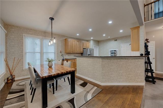 1300 Tahoe Pines Circle, Alpharetta, GA 30005