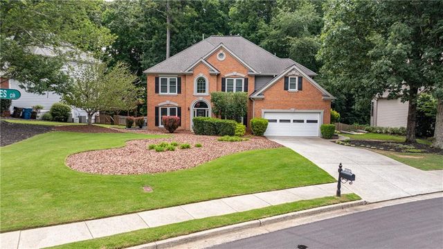 1300 Tahoe Pines Circle, Alpharetta, GA 30005