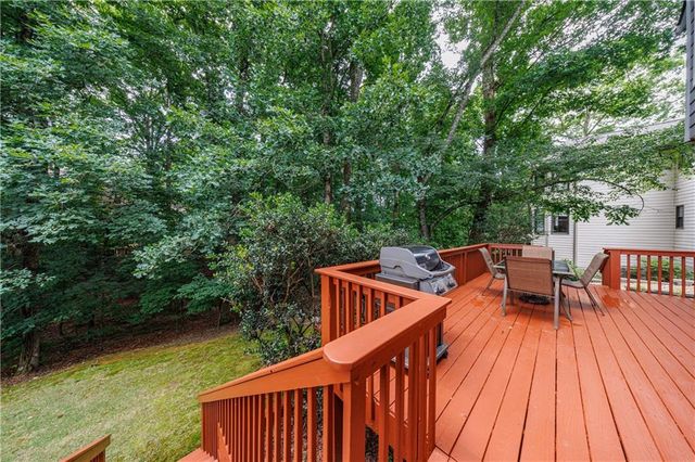 1300 Tahoe Pines Circle, Alpharetta, GA 30005