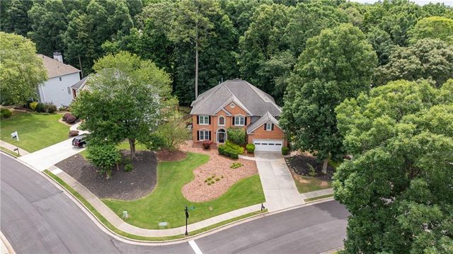 1300 Tahoe Pines Circle, Alpharetta, GA 30005