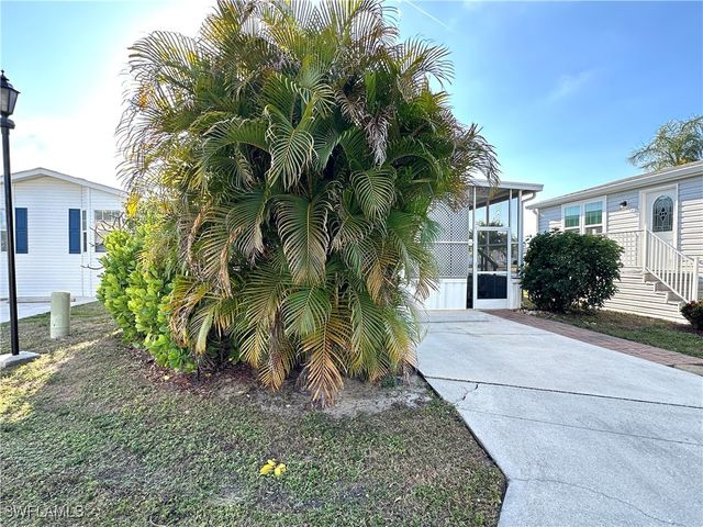 20180 Ponce De Leon DR, Estero, FL 33928