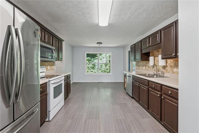 1343 Cartwright Lane, Lawrenceville, GA 30045