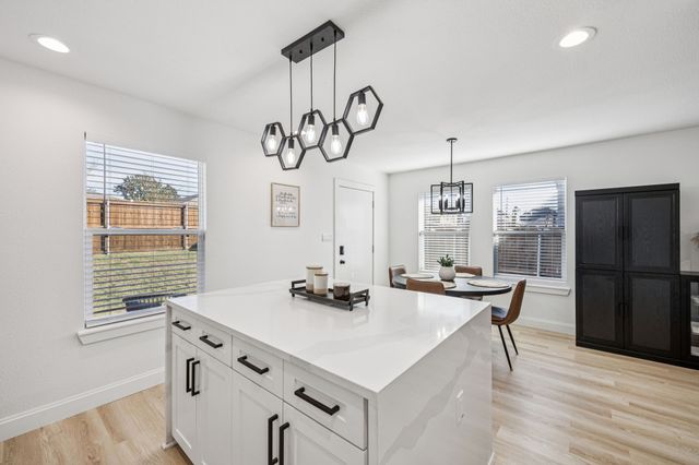 1609 Knight Trail, Little Elm, TX 75034