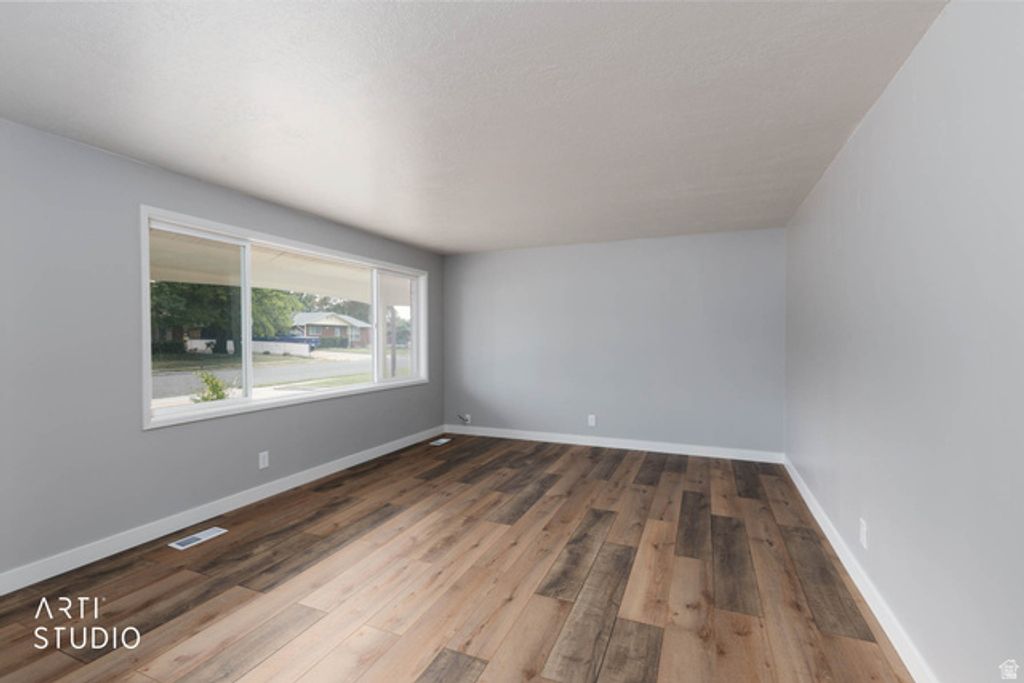 4479 S 2075 W, Roy, UT 84067 — photo 2