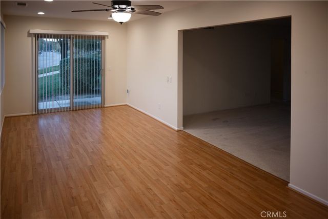 4208 Village 4, Camarillo, CA 93012