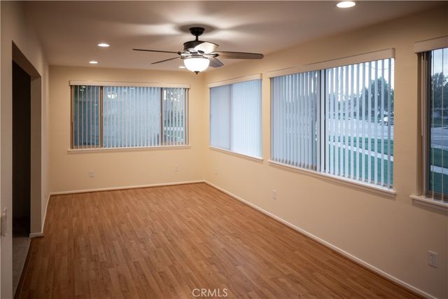 4208 Village 4, Camarillo, CA 93012