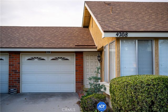 4208 Village 4, Camarillo, CA 93012