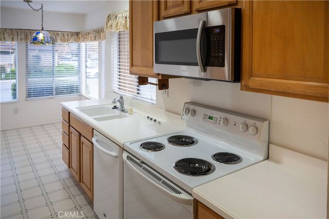 4208 Village 4, Camarillo, CA 93012