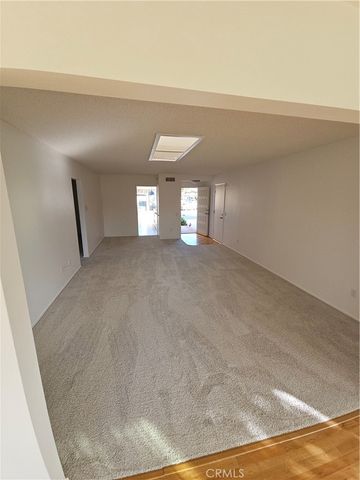 4208 Village 4, Camarillo, CA 93012