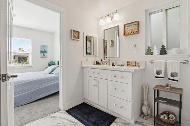 16872 Pinata Dr, San Diego, CA 92128