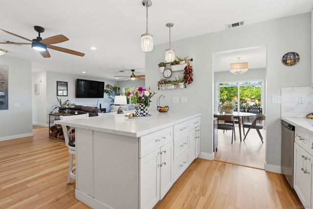 16872 Pinata Dr, San Diego, CA 92128