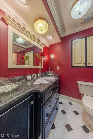 1115 Canyon View Road 103, Sagamore Hills, OH 44067