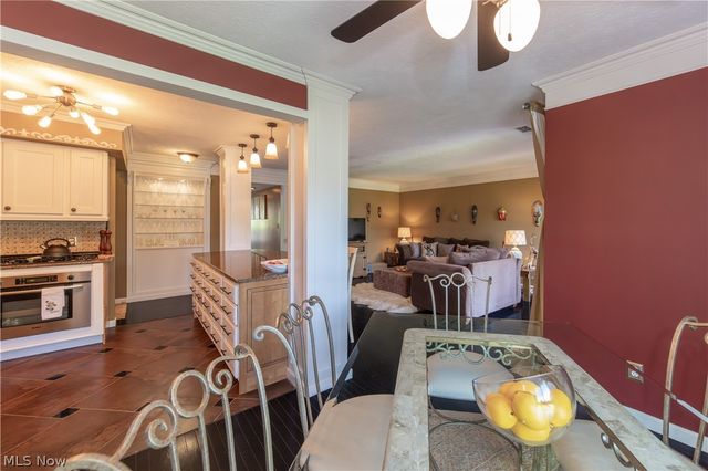 1115 Canyon View Road 103, Sagamore Hills, OH 44067