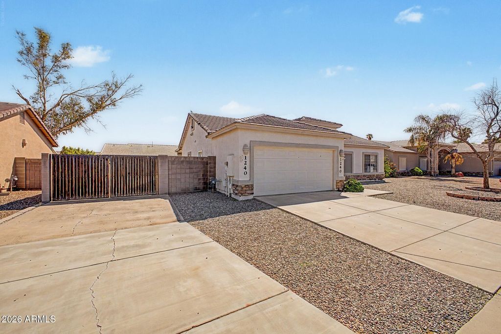 1240 E MELROSE Loop, Casa Grande, AZ 85122 — photo 3