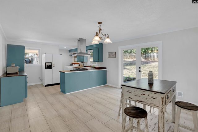 131 Laurel Drive, Lexington, SC 29072