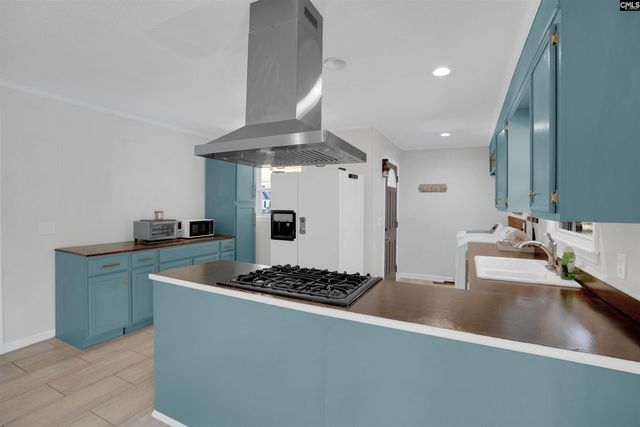 131 Laurel Drive, Lexington, SC 29072