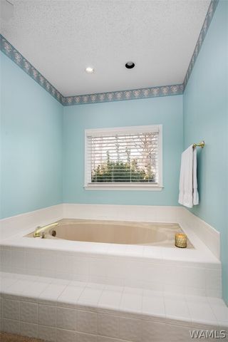 1100 Kings Mountain, Tuscaloosa, AL 35406