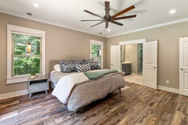 1014 Vintage Pl, Kingston Springs, TN 37082