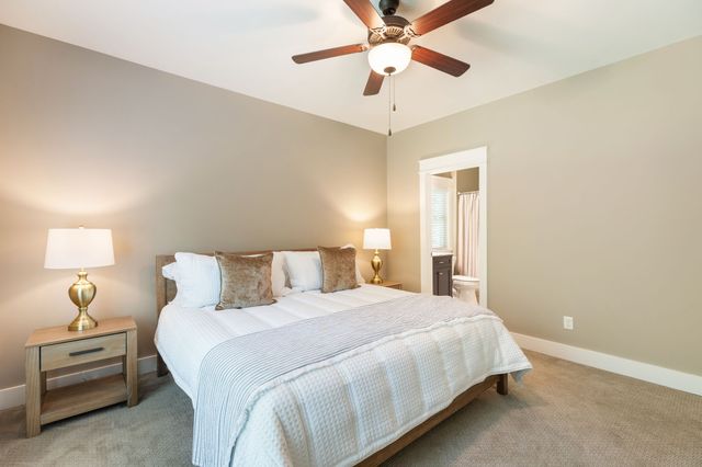 1014 Vintage Pl, Kingston Springs, TN 37082