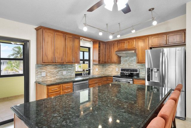 153 El Capitan Drive, Lower Matecumbe, FL 33036